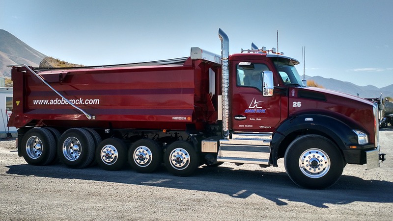 Adobe Rock – Fleet design, production and installation of cut vinyl